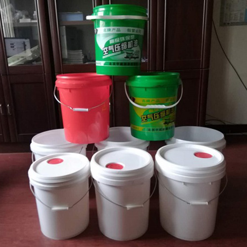 16升機(jī)油桶、18升潤(rùn)滑油桶、防凍液塑料桶廠家加工定制